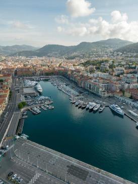 Déménagement Seine-Saint-Denis vers Nice en groupage transport meubles et cartons pas cher